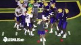 Les Miles Dancing To Epic Sax Guy Is Perversely Hypnotic